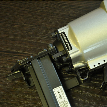 Пневматический пистолет для гофроскобы CF-15BN